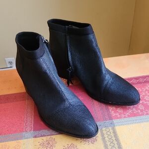 Toms Black Ankle Booties